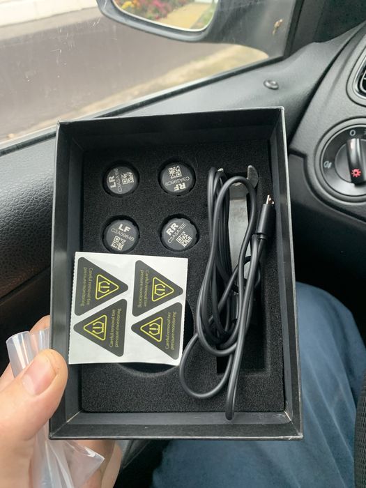 Датчики тиску в шинах 7omai