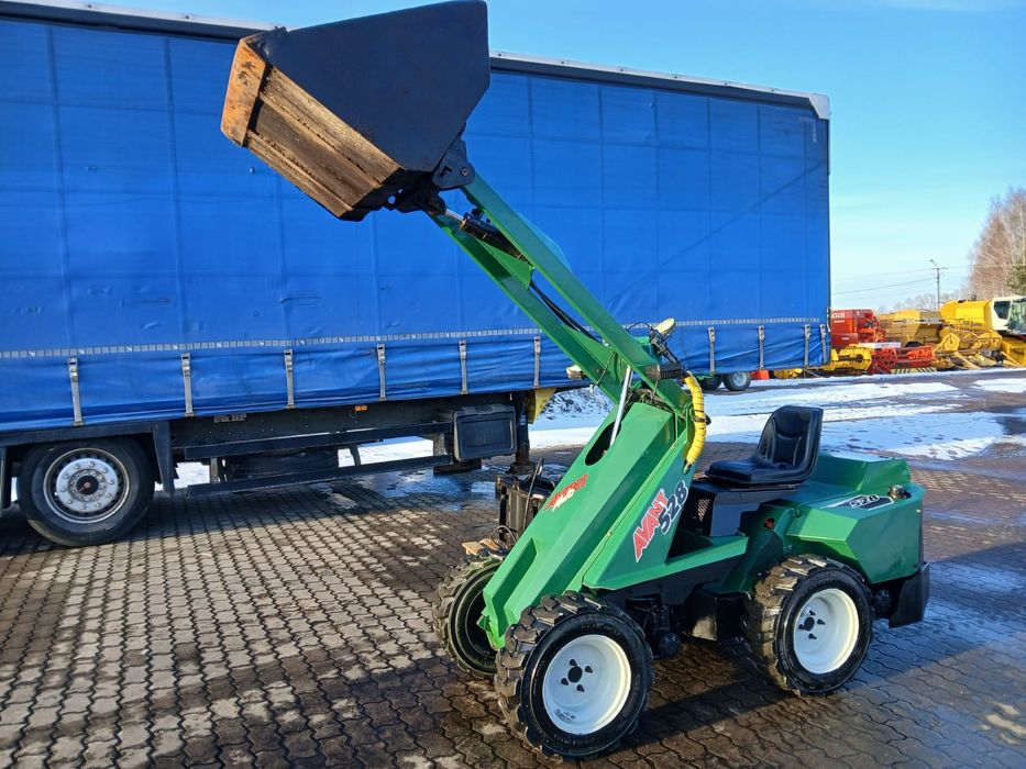 Miniładowarka Avant 528 .Diesel Kubota, Super stan