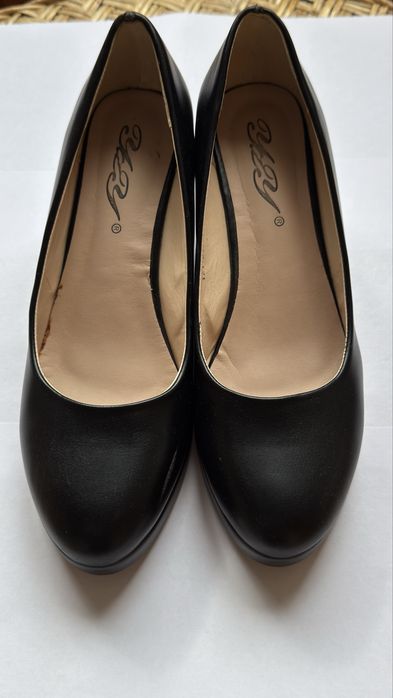 Туфлі шкіряні 41 розмір