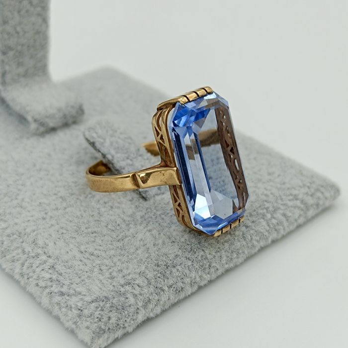 Советское серебряное кольцо 875 пробы (СЮ6) с перунитом