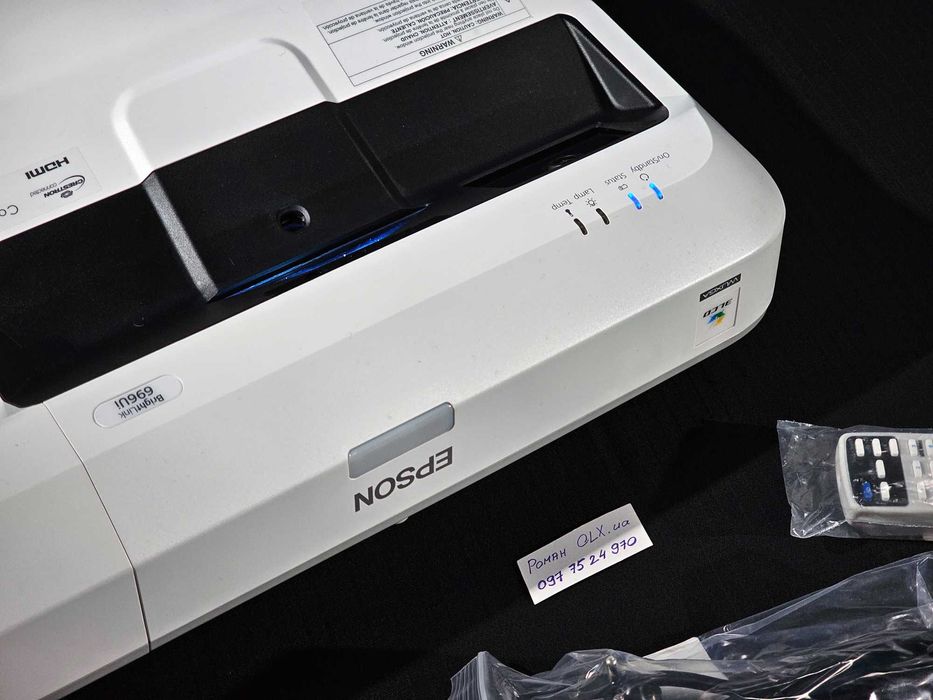 Ультракороткофокусний проектор Epson BrightLink 696Ui, WUXGA 1920×1200