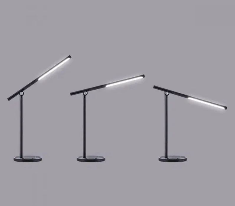Candeeiro de mesa LED em aluminio / minimalista / com USB