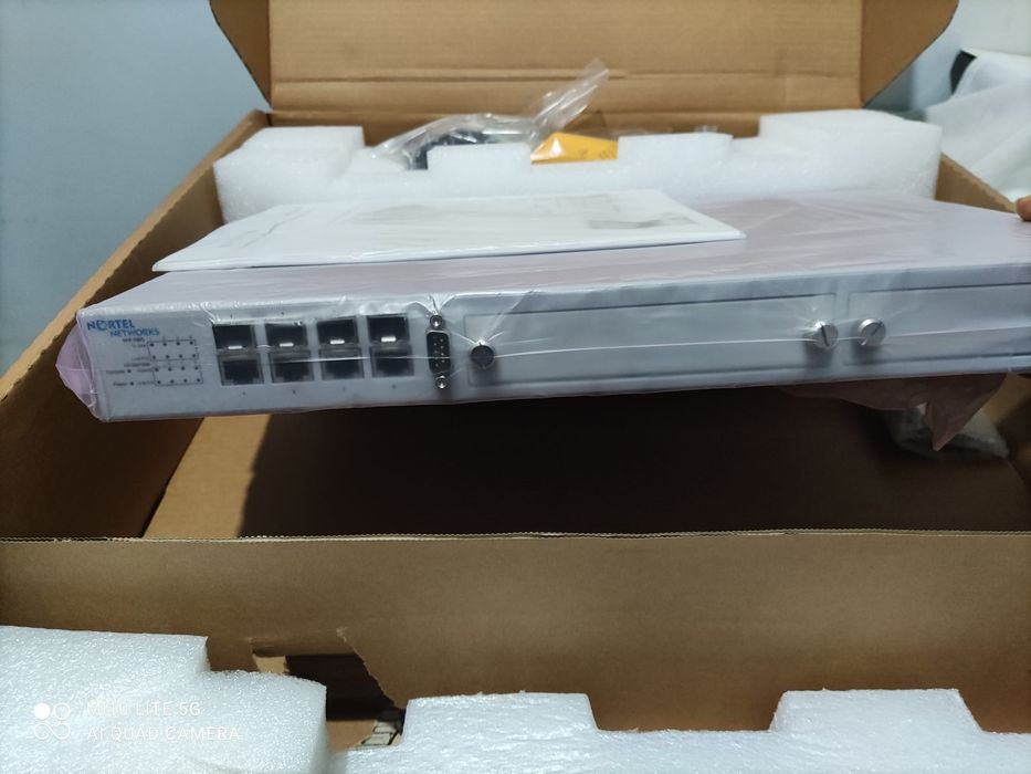 NORTEL SWITCH 1850-12G DJ1412A11-E5 (Novo)