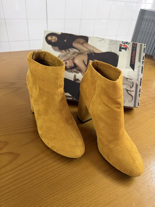 Botas feminina pull&bear