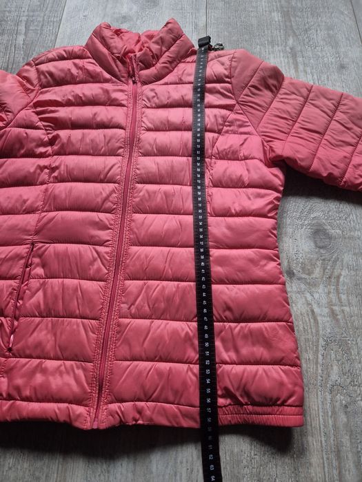 Kurtka różowa Carry