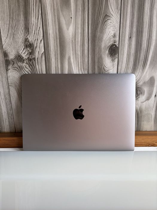 macbook pro 13 2017 touch bar - купить ноутбуки Apple - Цена на OLX.ua