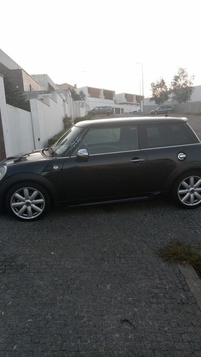 Mini Cooper r56 .506403083393454080
