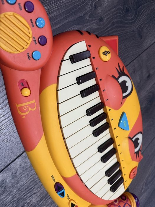 Battat синтезатор,піаніно