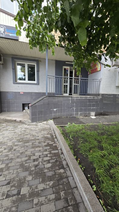 Здам салон вул.Довженко