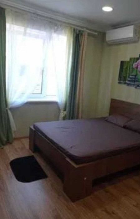 Продаж 1-к квартири 32 м²