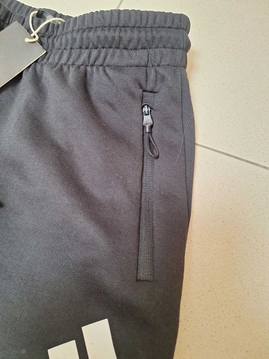 Calça Adidas Z.N.E Preta (S)