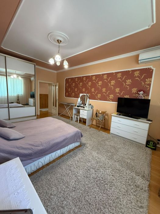 Продаж будинку вул.128 бригади