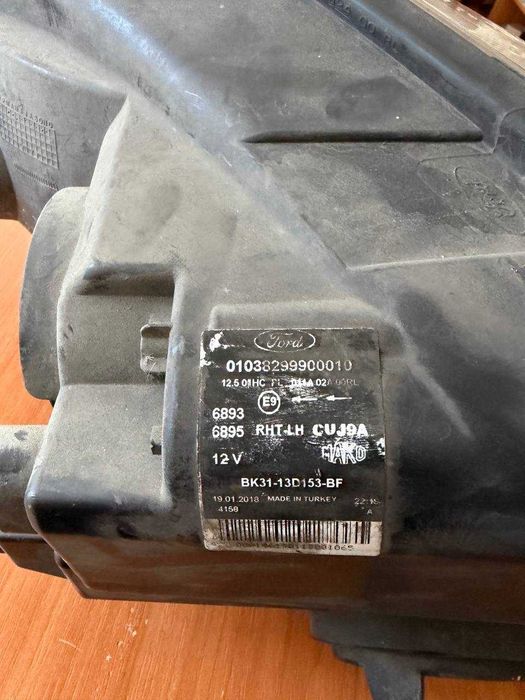 Фара ліва світлодіодна Ford Transit 2018