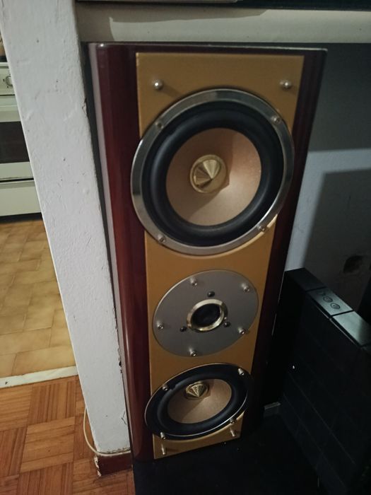 Colunas antigas usadas