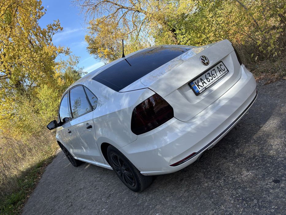 VOLKSWAGEN POLO 2019 VIN XW8ZZZ61ZLG012095 фото оголошення 6 з 8