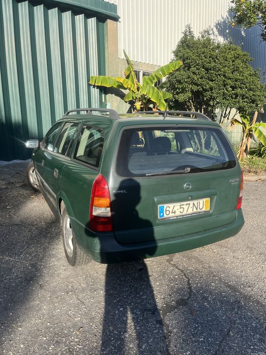 Opel astra caravan1.4 .16V Gasolina ano 1999