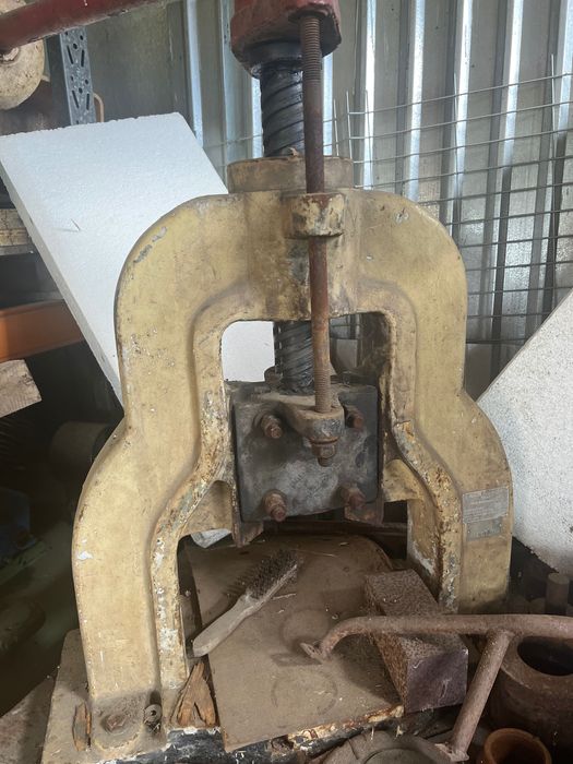 Prasa Balansową 20t