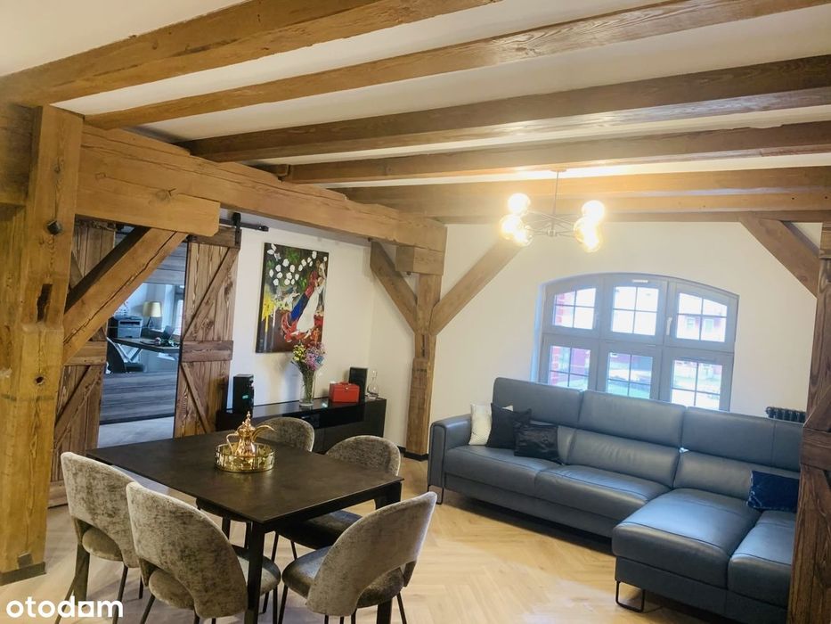 Apartament 3pok w Iławie w zabytkowym Spichlerzu z miejscem postojowym