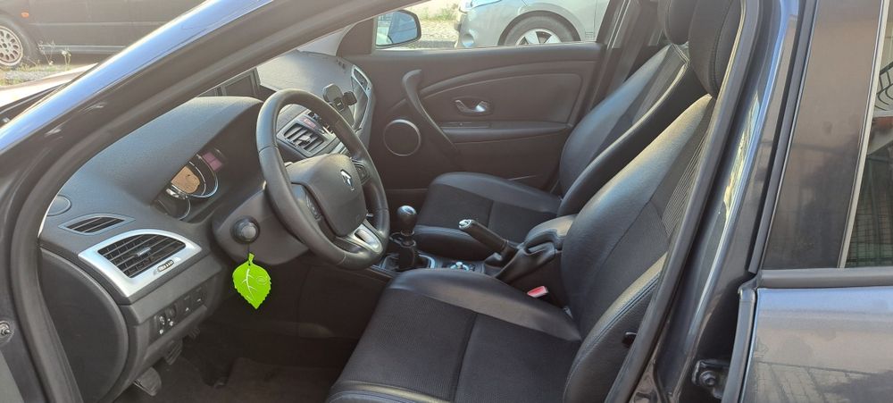 Vendo renault megane 110cv
