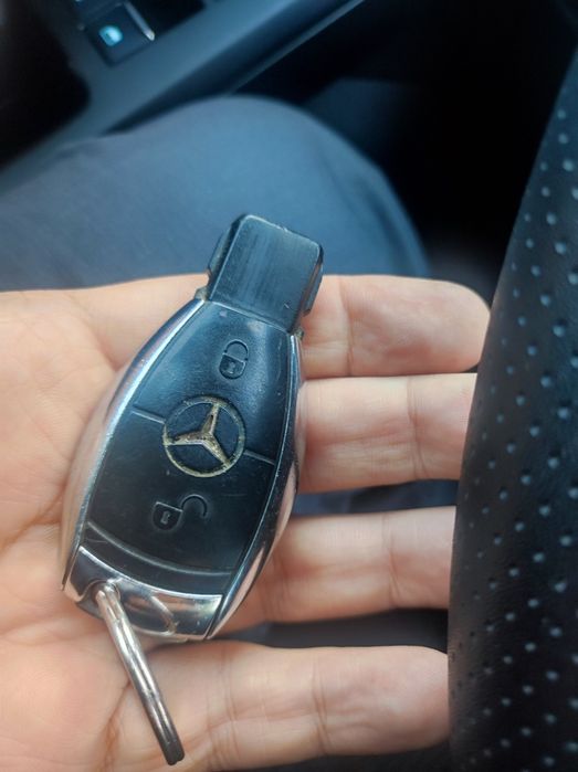 Kluczyk Mercedes "rybka"