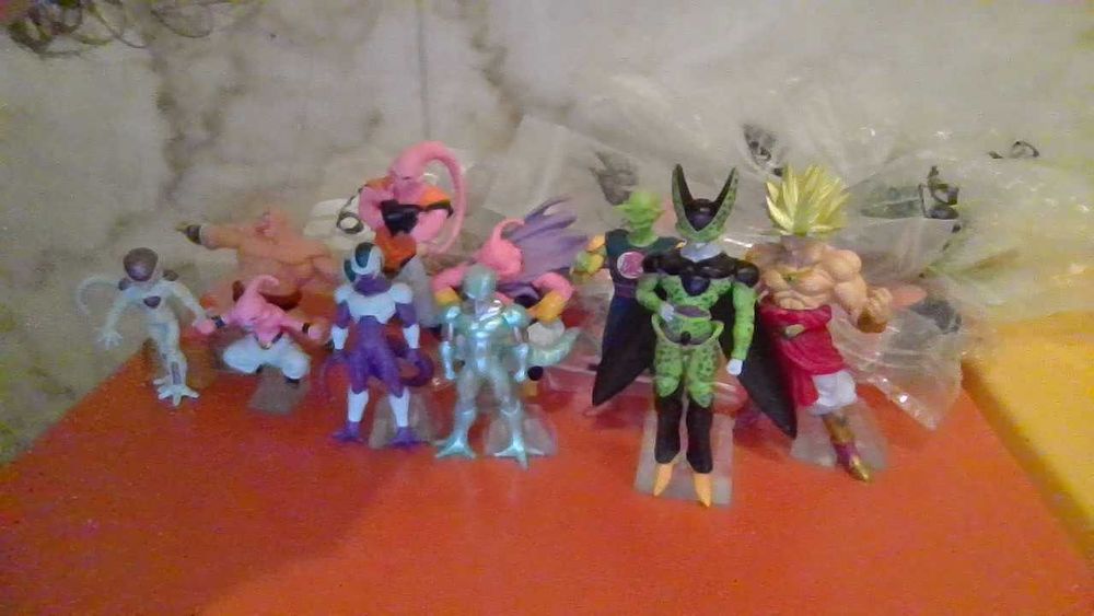 Bandai Dragon Ball Z HG Gashapon  Lote 11 peças usada