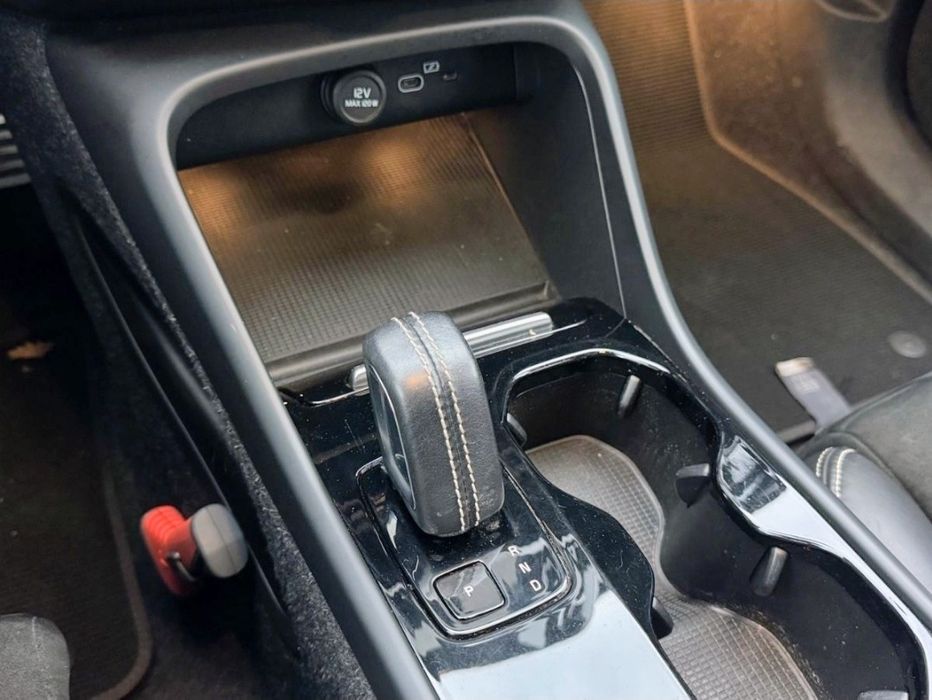 Volvo XC40 P8 twin motor Rdesign 408cvs