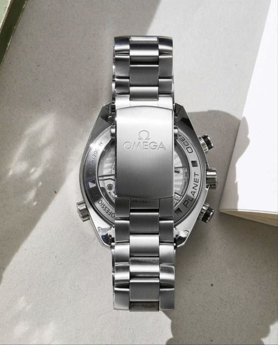 Relógio Omega Seamaster Planet Ocean Chronograph