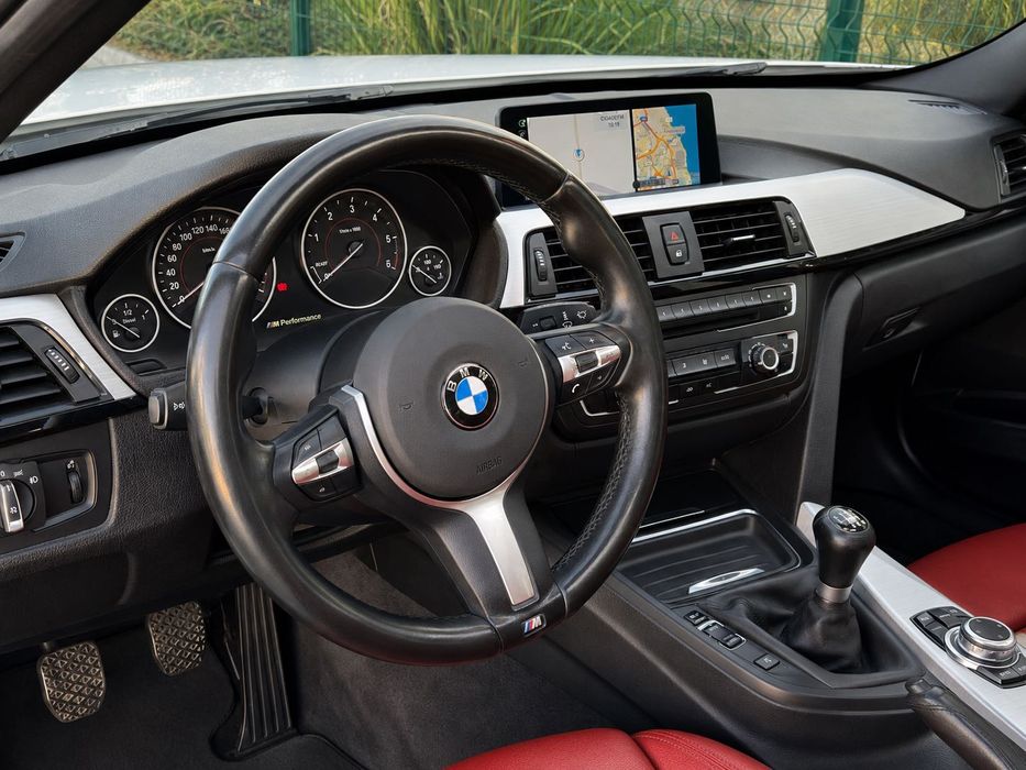 BMW 318d F31 Touring Pack M FULL EXTRAS