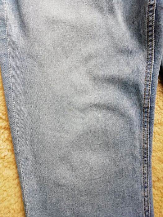 Jasne jeansy zwężane nogawki Denim Reserved 42 L XL