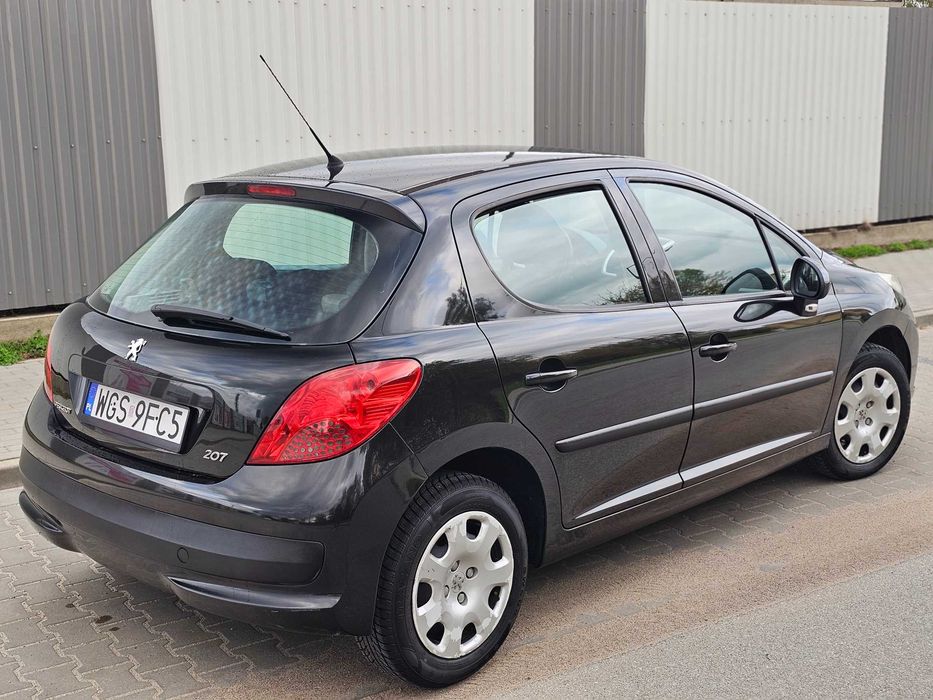 Peugeot 207