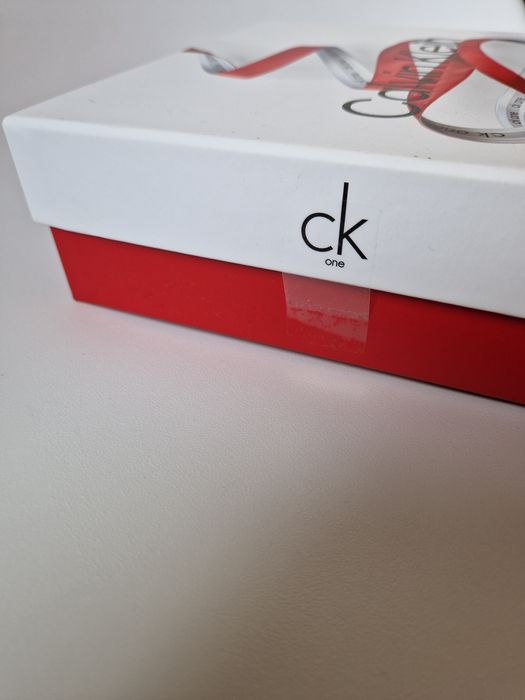 Conjunto Perfume + Desodorizante CK ONE