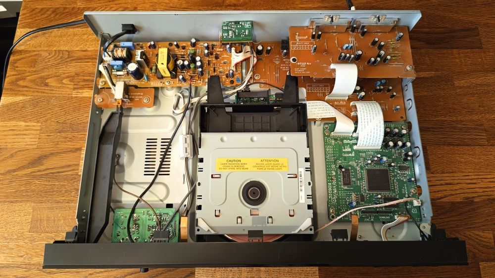 Okazja! Odtwarzacz CD/DVD Harman Kardon DVD 20 + Pilot CD-R MP3