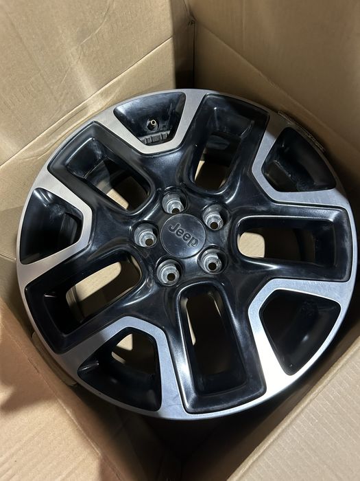 ЦІНА ЗА ШТ !!! Диски 5x110 Mopar jeep compass renegade trailhawk R17