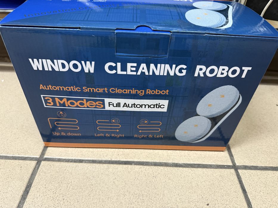 Robot myjący okna