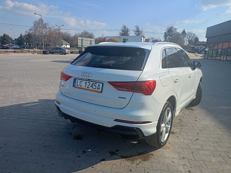 Samochód osobowy Audi Q3