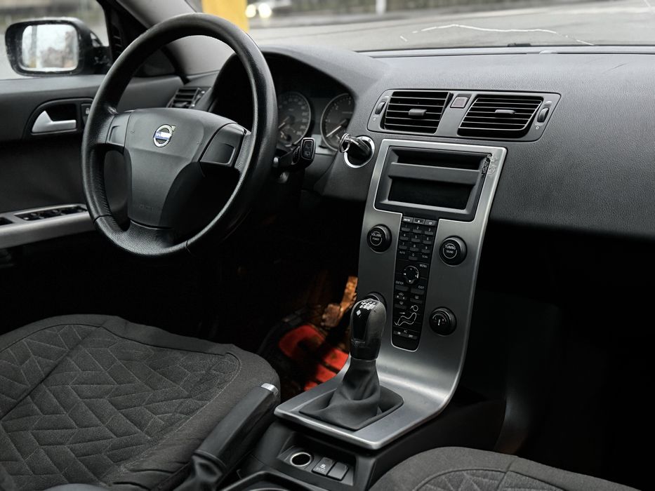 Продам Volvo V50 дизель в Харкові