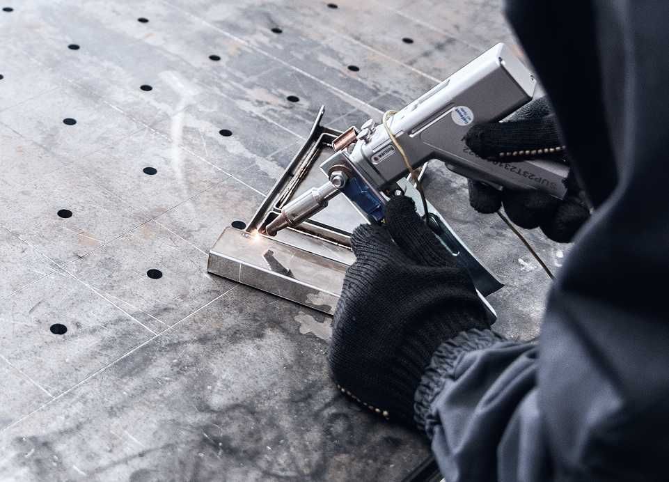 Лазерне зварювання металу