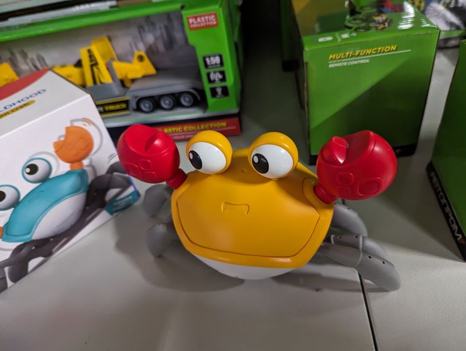 Іграшка краб інтерактивний музичний і ходить