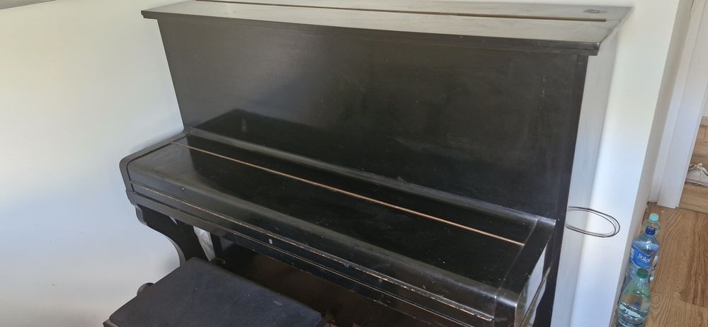 Pianino Legnica do nauki