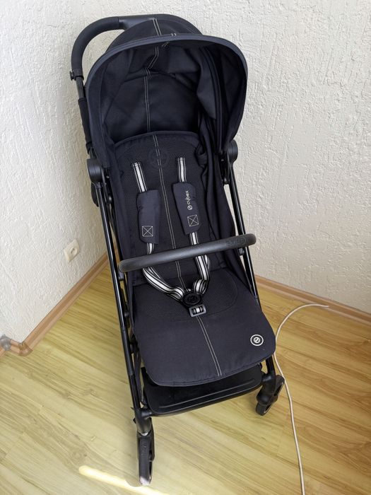 Коляска Cybex beezy