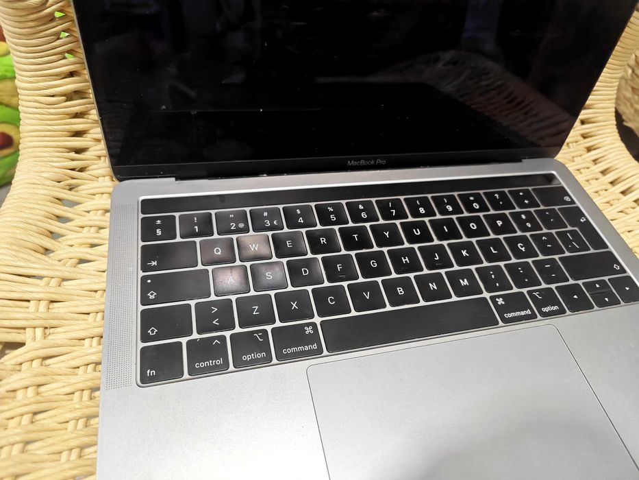 MacBook pro A2159