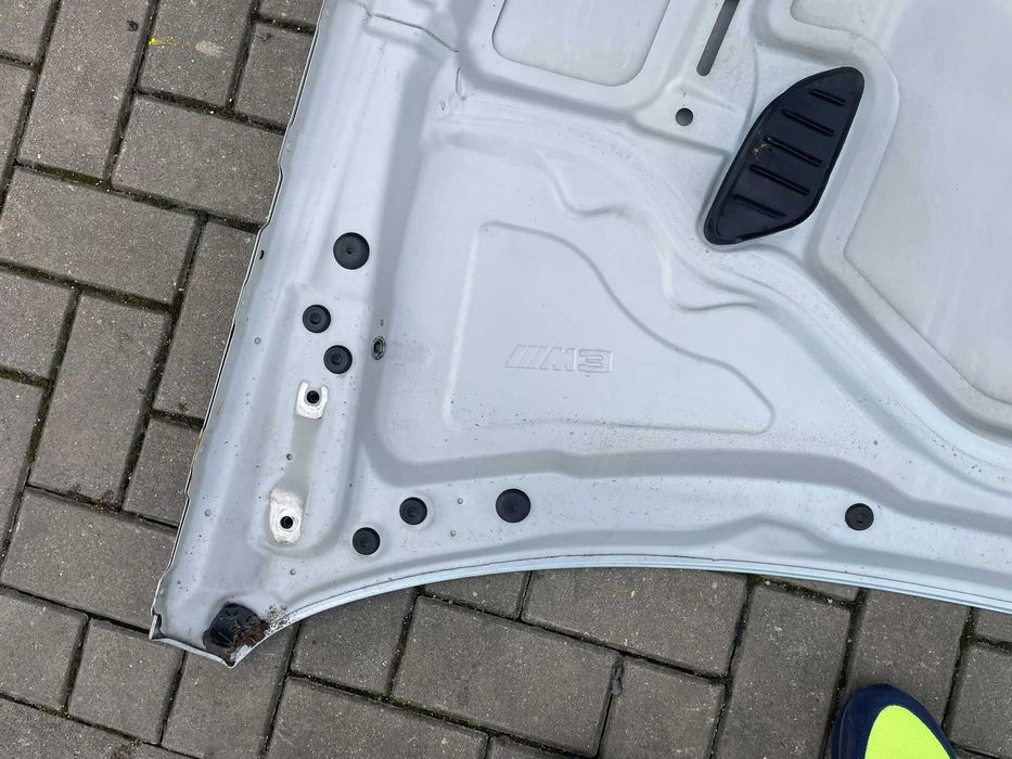 Bmw M3 e90 e92 e93 maska pokrywa silnika