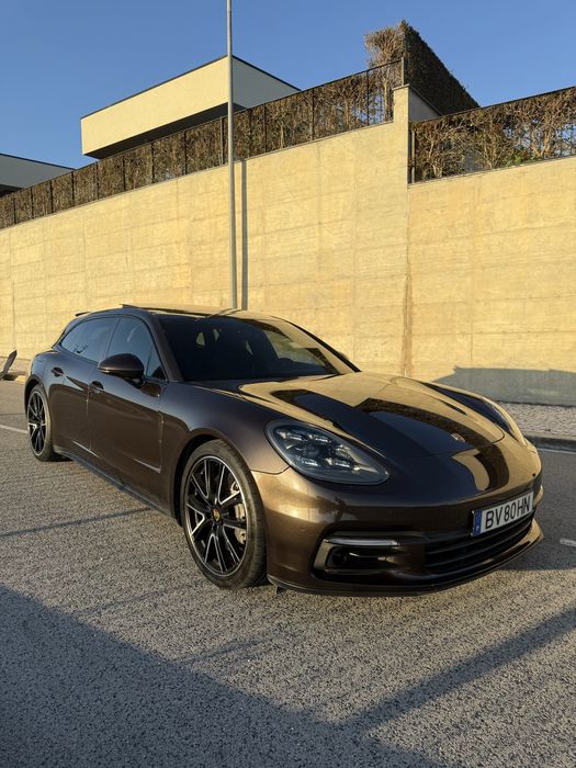 Porsche Panamera sport turismo 4 e-hybrid