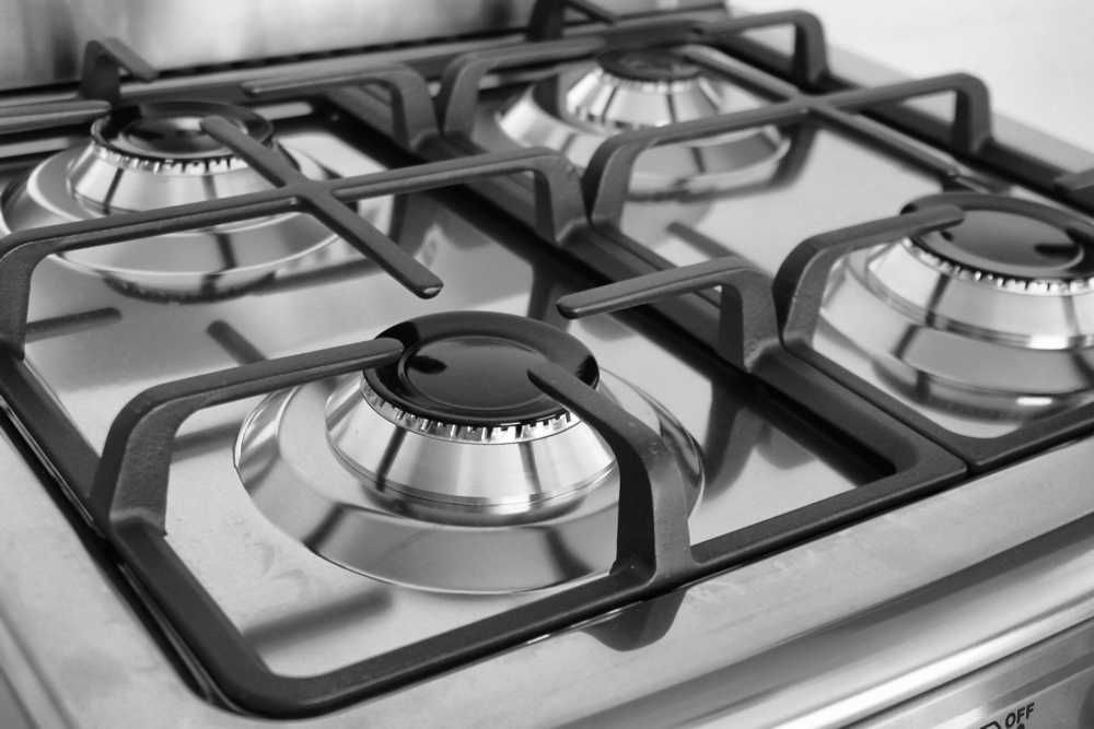 Газова плита за найнижчою ціною. Витяжки.