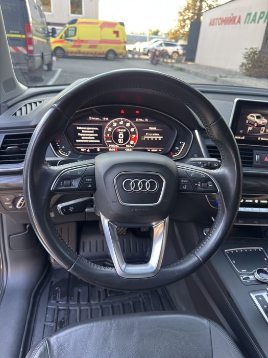 Audi Q5 2018 Premium plus Без пошкоджень та ДТП