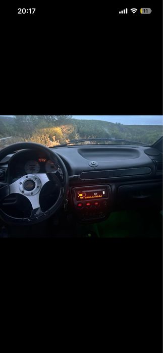 Microcar usado e em bom estado
