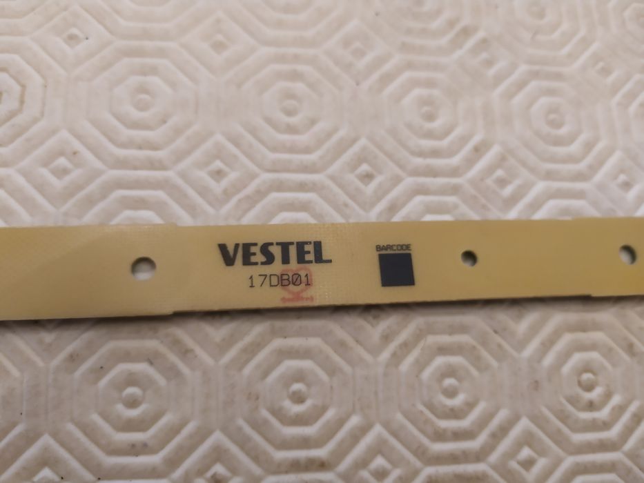 Diversas peças de televisão kunft 32"