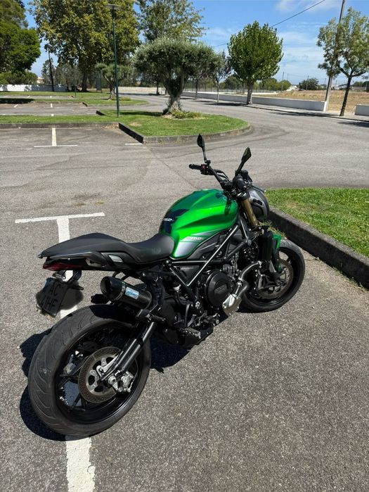 Benelli 752S