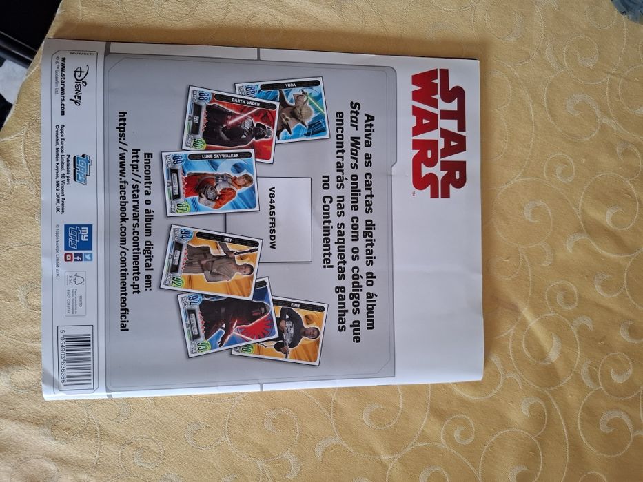 Caderneta de cromos star wars completa