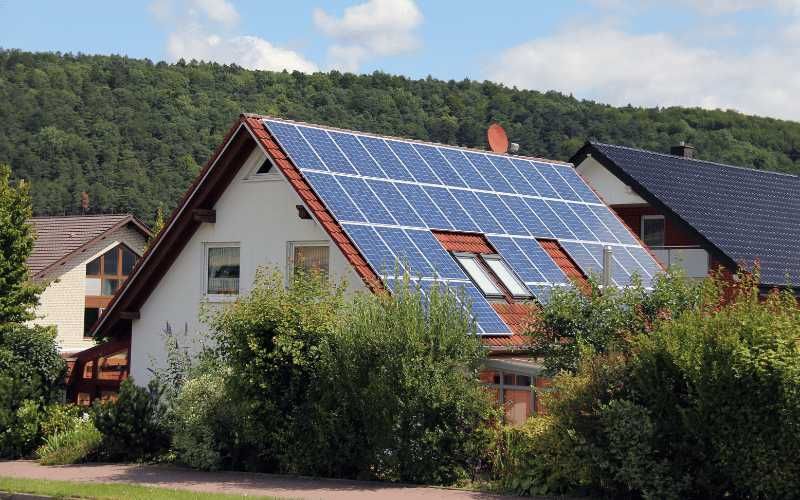 fotowoltaika | Jinko + Sofar Solar | 5 kW + magazyn 10 kWh | dotacje